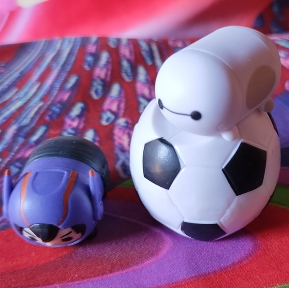 Disney Tsum Tsum Hiro Baymax and Soccer Ball - Picture 6 of 7
